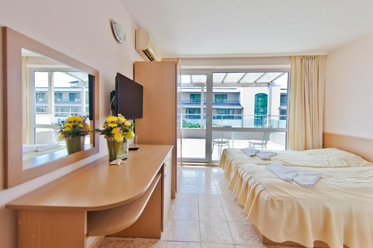 Family Hotel Morska Zvezda بالشيك المظهر الخارجي الصورة