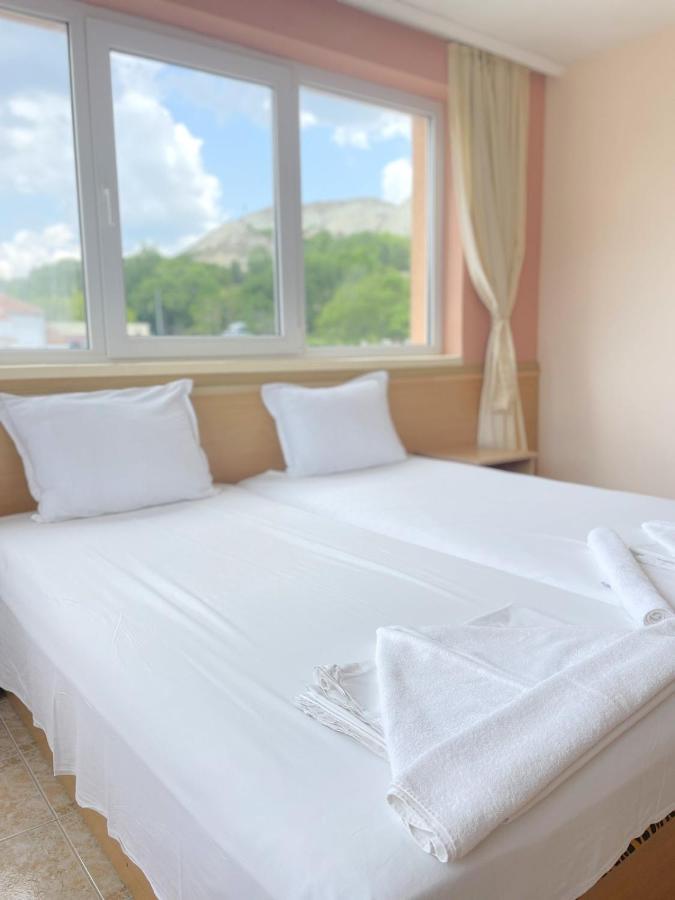 Family Hotel Morska Zvezda بالشيك المظهر الخارجي الصورة